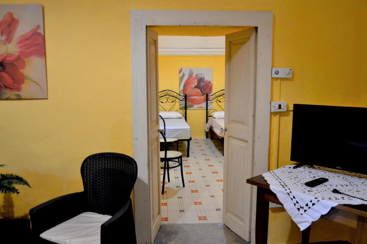 Villa Casa Vacanza Gico' Alezio Zimmer foto